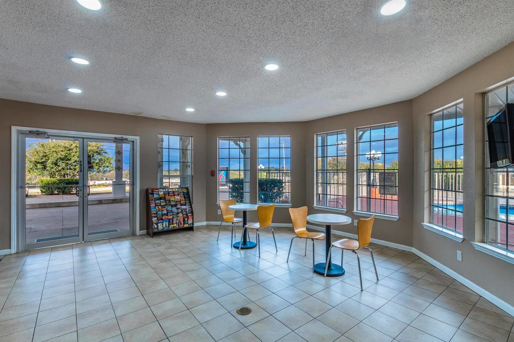 Motel 6-Waxahachie, Tx Kültér fotó