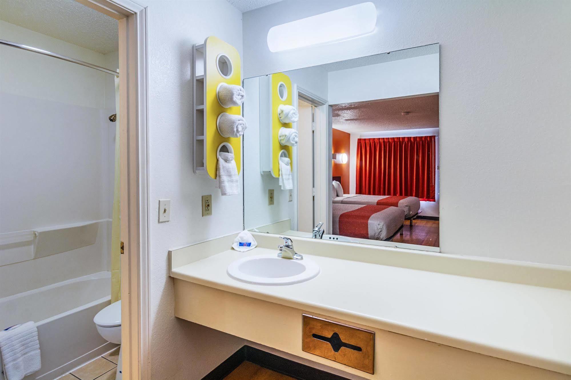 Motel 6-Waxahachie, Tx Kültér fotó