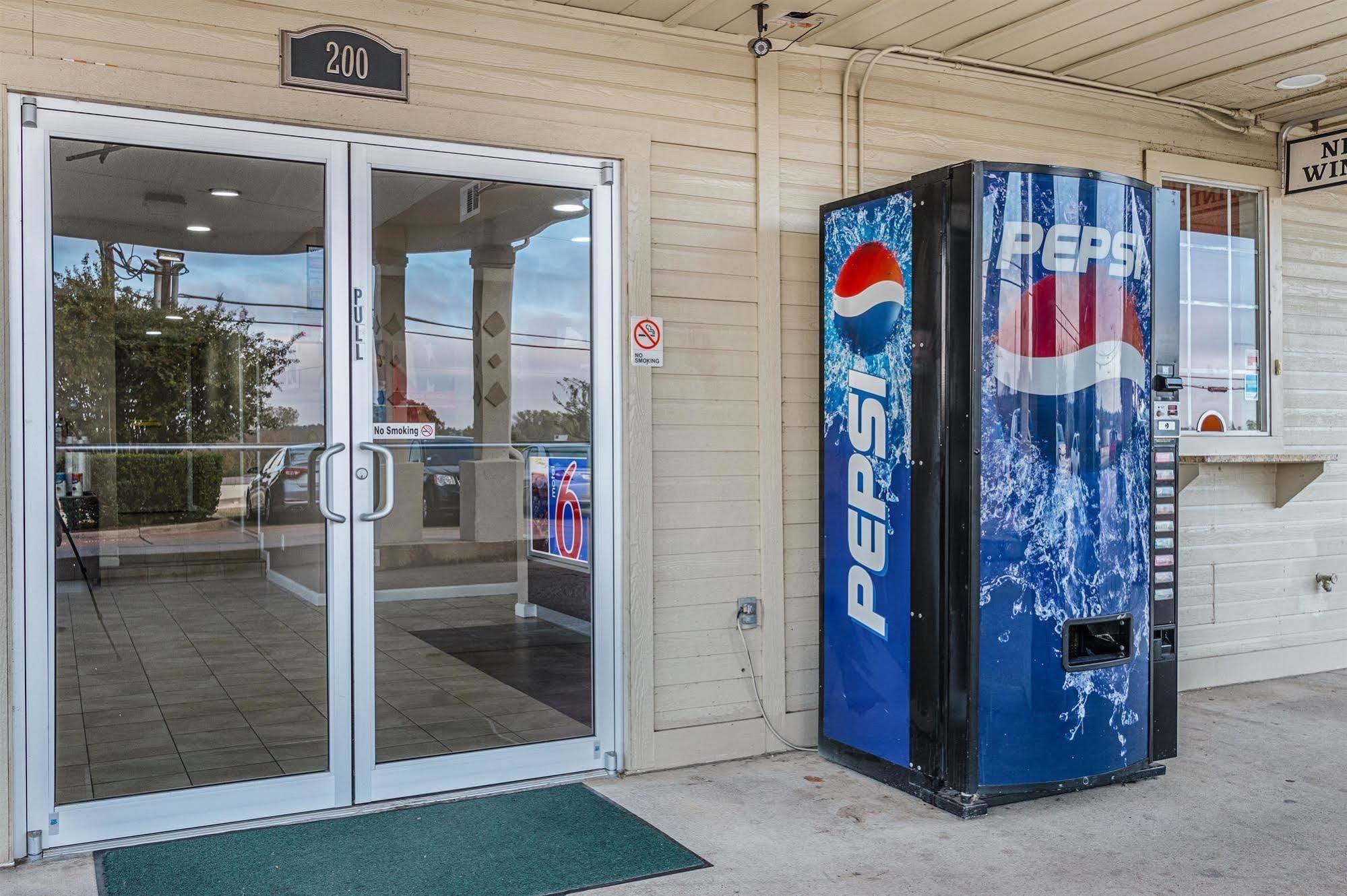 Motel 6-Waxahachie, Tx Kültér fotó